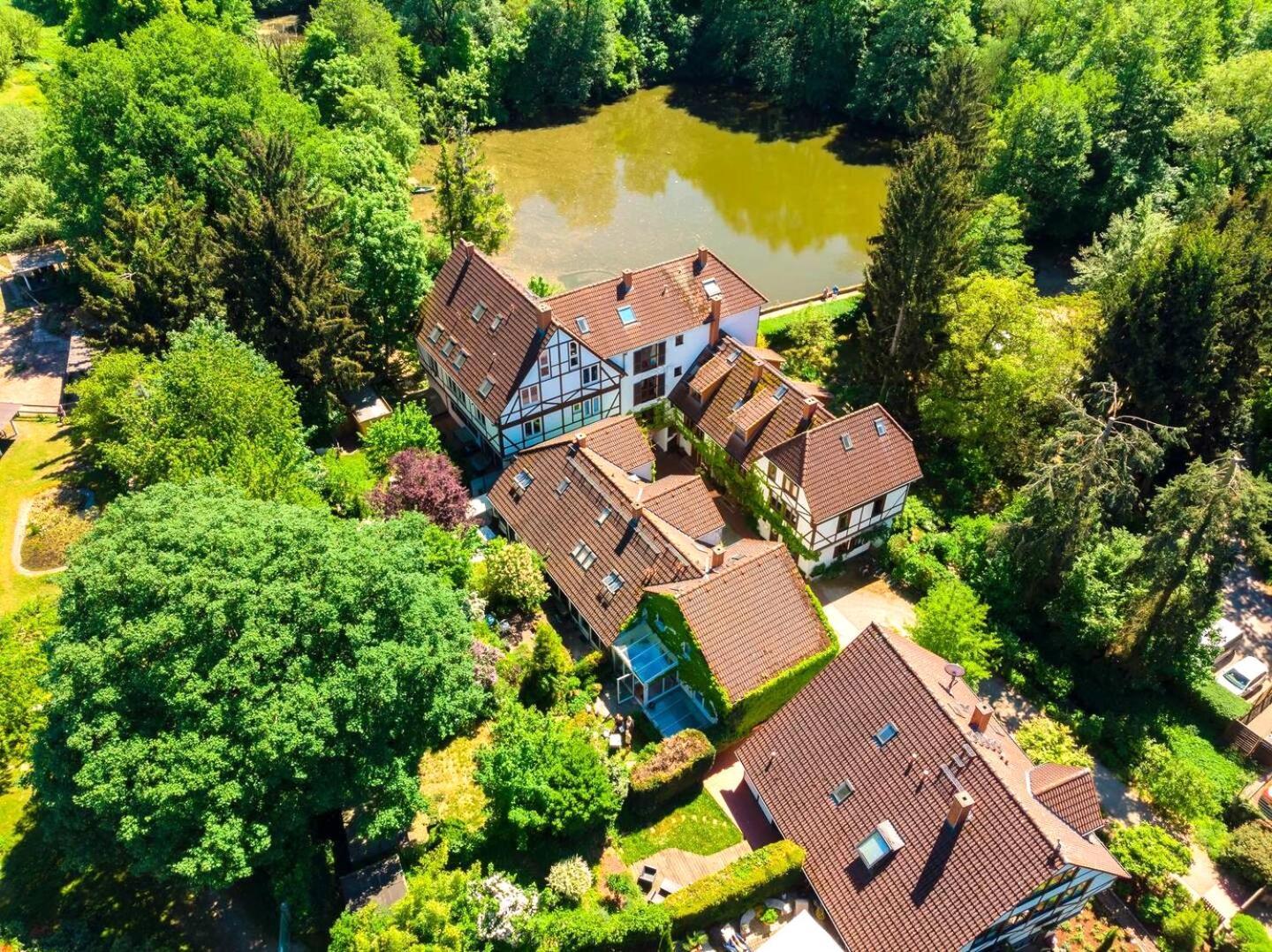 Einliegerwohnung In Einer Muehle Vor Den Toren Frankfurts, Ideal Fuer Messegaeste Oder Stop Over Dreieich Exterior photo